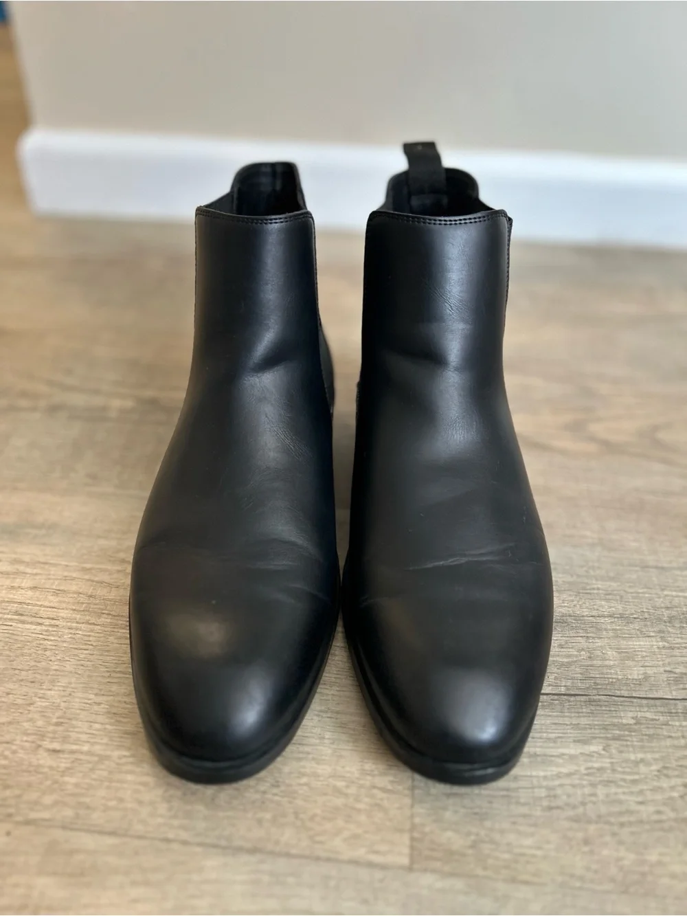 Zara Men’s Black Leather Chelsea Boots Size 42 (US 9)